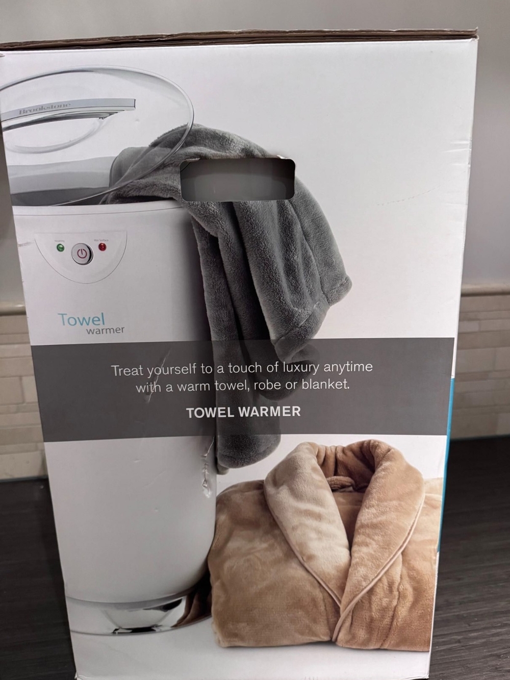 Brookstone Towel Warmer - Picture 6 of 8